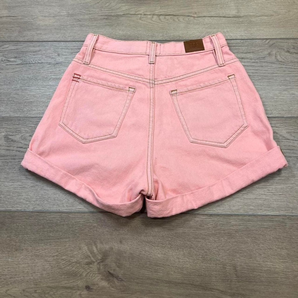 BDG Mom Shorts Womens 26 Pink High Rise Cuffed Denim Urban Outfitters